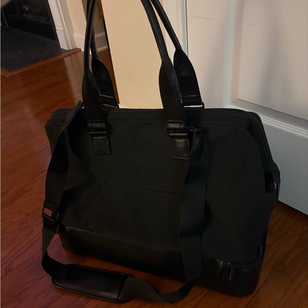 Beis Weekender Bag - image 2